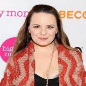 Jenna von Oÿ: Age, Net Worth, Relationships & Biography